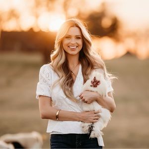 Meet your Posher, Kylee